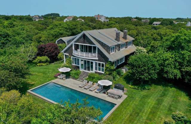 56 Seaview Avenue