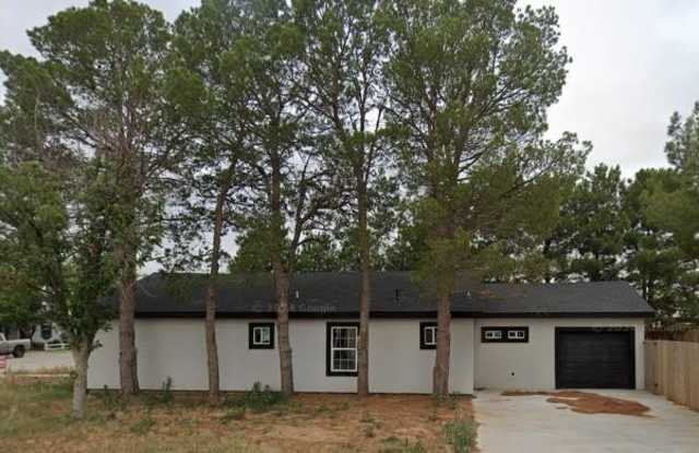 400 W Parker Ave