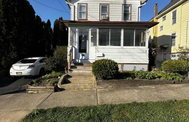 198 Stanton st - 198 Stanton Street, Wilkes-Barre, PA 18702