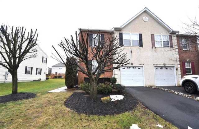 6831 Lincoln Drive - 6831 Lincoln Drive, Lehigh County, PA 18062