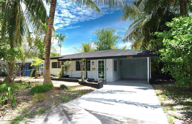626 NW 45th St