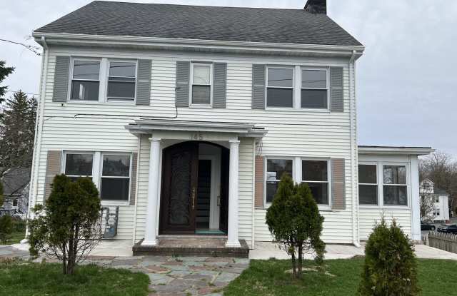 145 Strawberry Hill Ave
