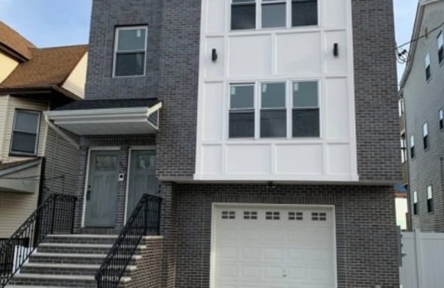 310-312 CHADWICK AVE - 310-312 Chadwick Avenue, Newark, NJ 07112