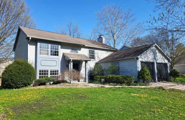 555 Hunters Trail