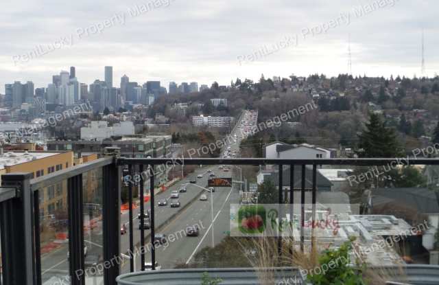 GREAT VIEWS! Lovely 2-Bedroom, 2 Bath Condo in Fantastic Fremont Area w/Garage Parking!!