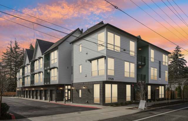 Welcome to Burnside Bluffs – Your New Urban Retreat!