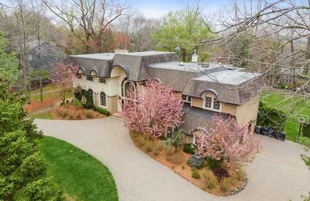 82 Jackson Drive