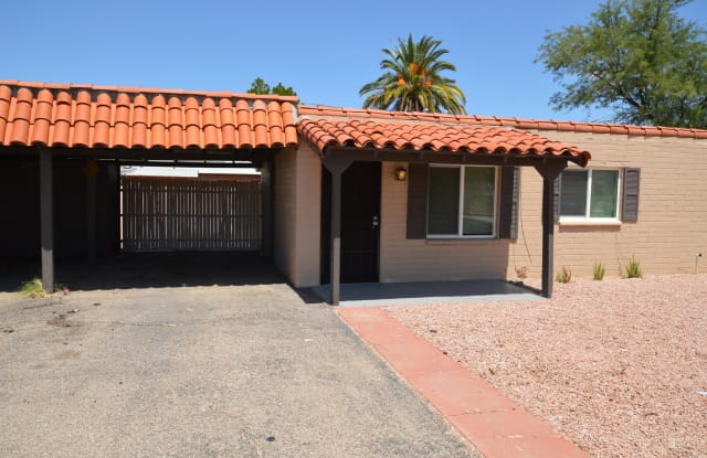 2613 E Fort Lowell Road - 2613 East Fort Lowell Road, Tucson, AZ 85716