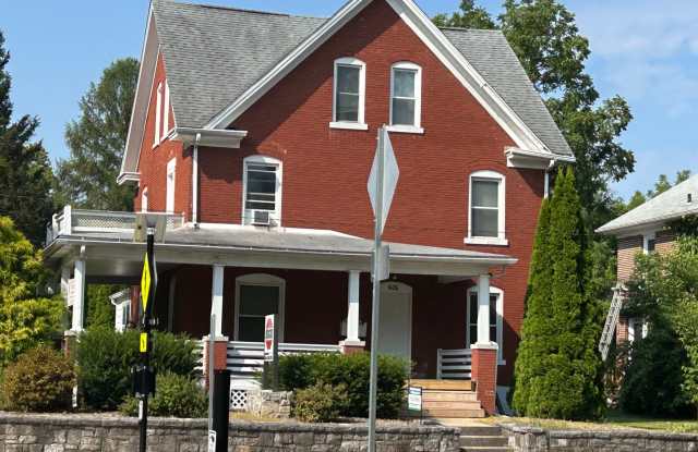 426 S. Atherton St. Upper