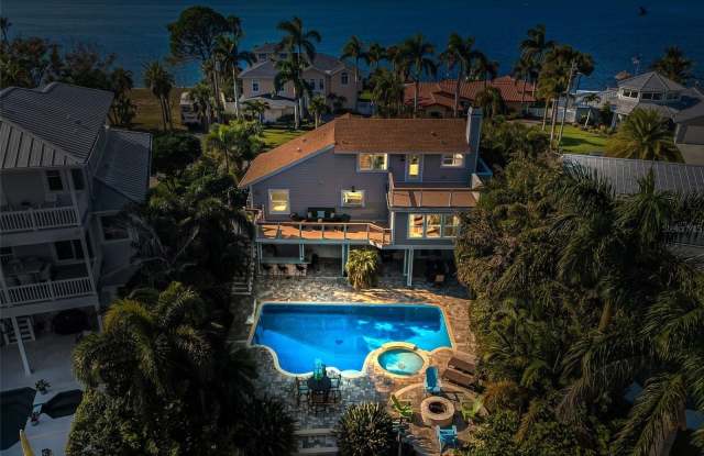 Photo of 110 CARLYLE CIRCLE