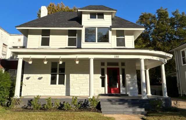 Photo of 280 N McNeil