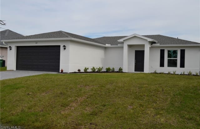 1117 NW 18th Place - 1117 Northwest 18th Place, Cape Coral, FL 33993