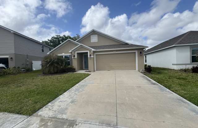 844 Corbin Circle Southwest