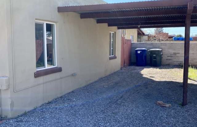 2233 North Columbus Boulevard