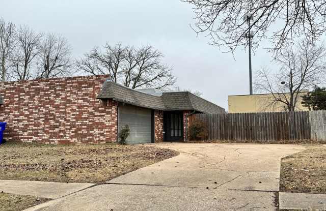 201 North Creekdale Drive
