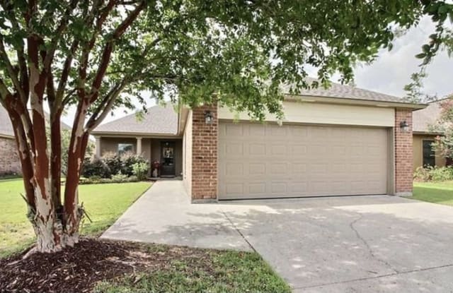 3366 Southlake Avenue - 3366 Southlake Drive, Gardere, LA 70810