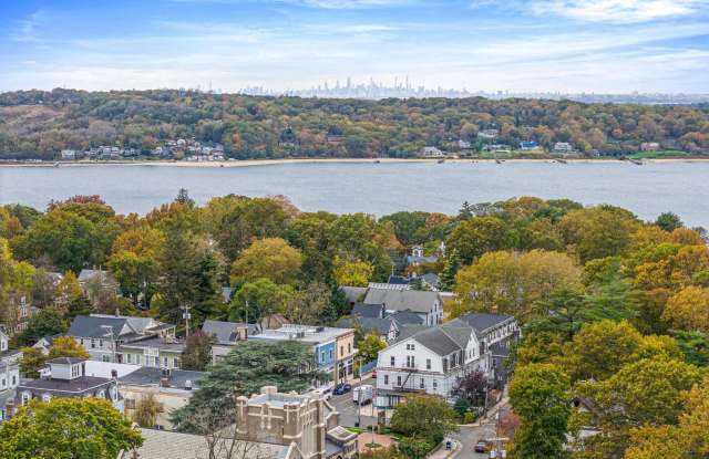 311 Sea Cliff Avenue