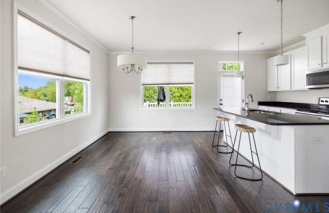 Photo of 11128  Swanee Mill Trce Unit#11128