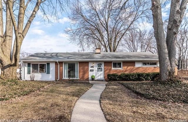 18598 WHITBY Street - 18598 Whitby Street, Livonia, MI 48152