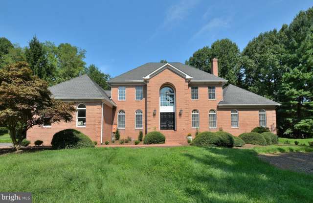 10190 AKHTAMAR DRIVE - 10190 Akhtamar Drive, Great Falls, VA 22066