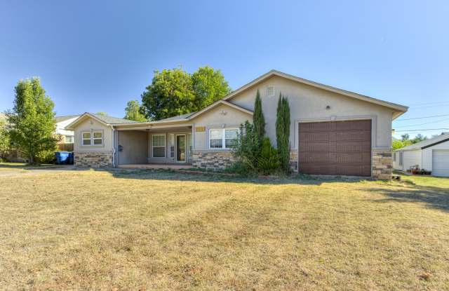 1131 South Miles Avenue