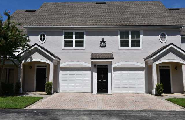 Photo of ORLANDO: 1 bed/1 Bath, Gated Community of The Hamptons at MetroWest AVAILABLE NOW!
