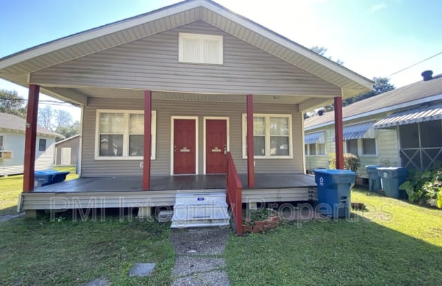 345 Avenue C - 345 Avenue C, Port Allen, LA 70767