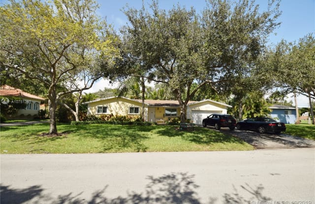 8325 SW 163rd St - 8325 Southwest 163rd Street, Palmetto Bay, FL 33157