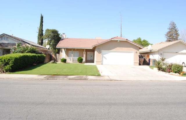 5315 CLOVER MOUNTAIN ST.
