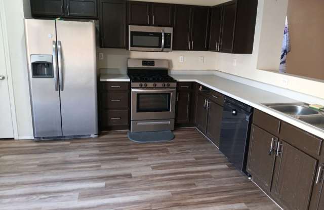 4 Bedroom, 2 Bathroom! Lovely Home Coming Soon!