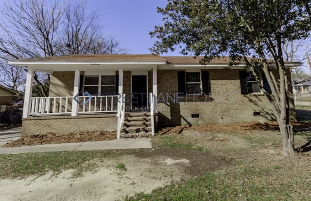 411 Petunia Avenue - 411 Petunia Avenue, Macon-Bibb, GA 31204