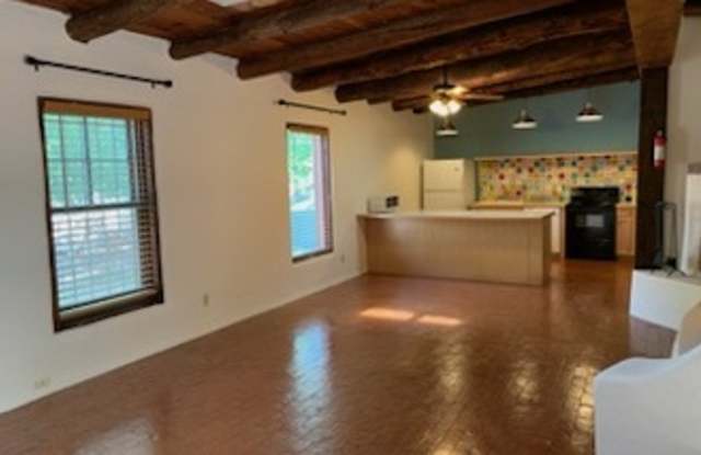 3939 Rio Grande Boulevard Northwest #69