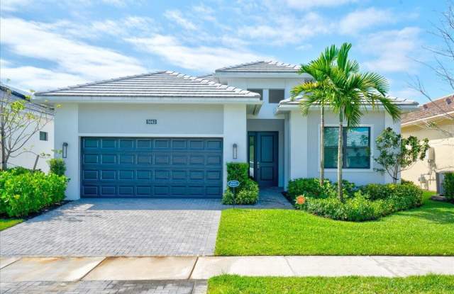 5663 Saint Armands Way