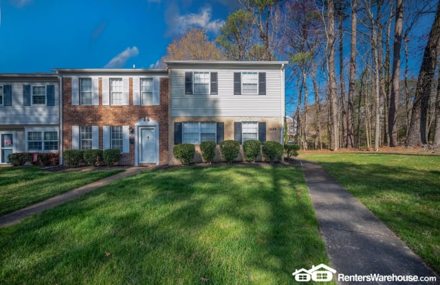 1529 Heritage Hill Cr - 1529 Heritage Hill Circle, Henrico County, VA 23238