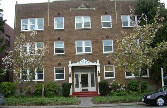 Photo of The Van Landingham