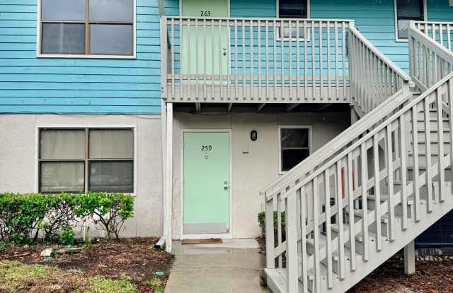 650 W POPE Road