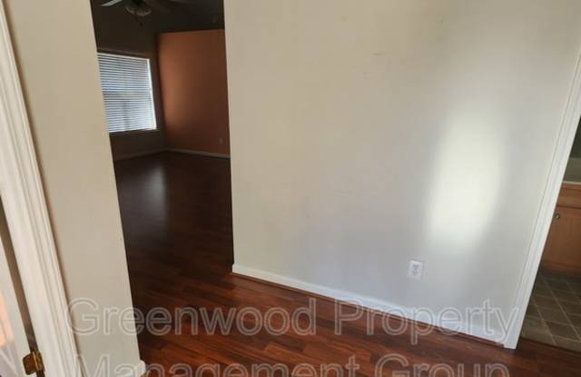 5925 Bluestem Circle