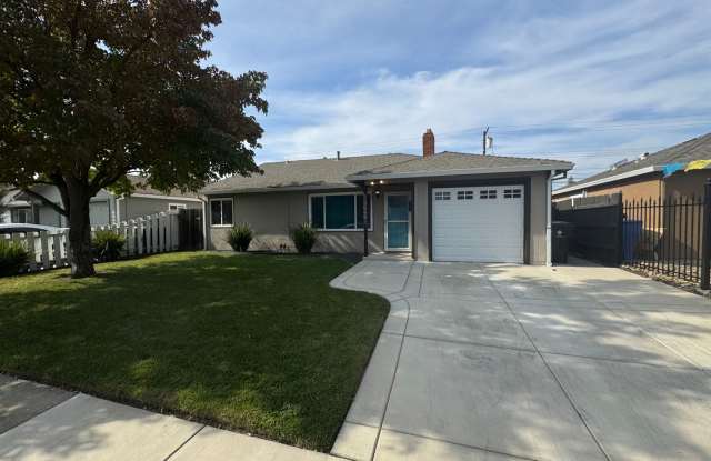 Photo of 3 Bedroom | 1 Bathroom | Home in Sacramento