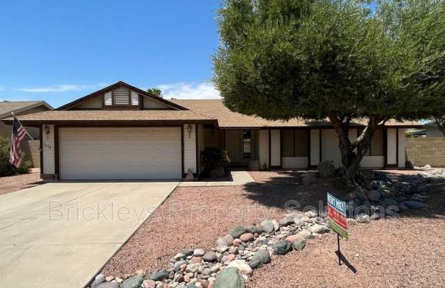 1636 N Saguaro St.