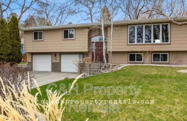 1930 Forest Park Drive