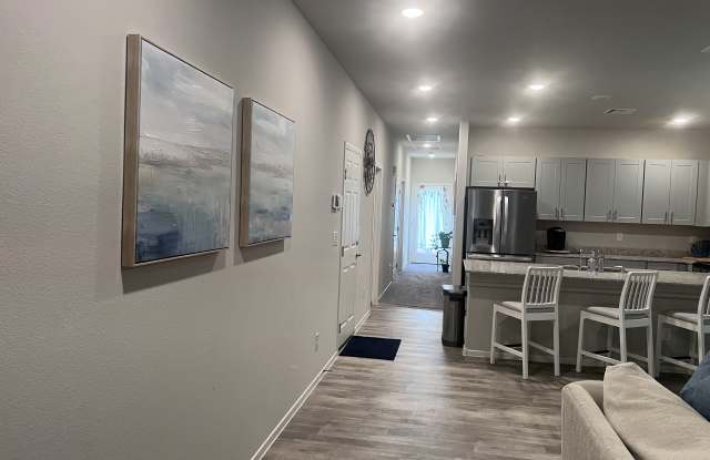 7546 Crested Moon Street