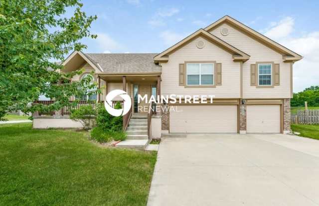 1606 Fairway Court