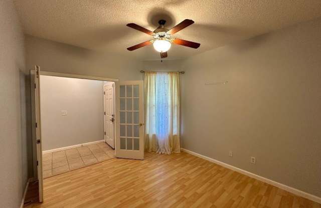 244 SILVER GLEN Avenue