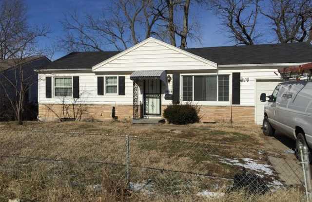 Photo of 4266 East 60 Terrace