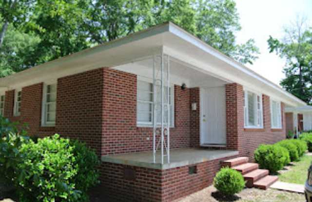 503 E Glenn Ave