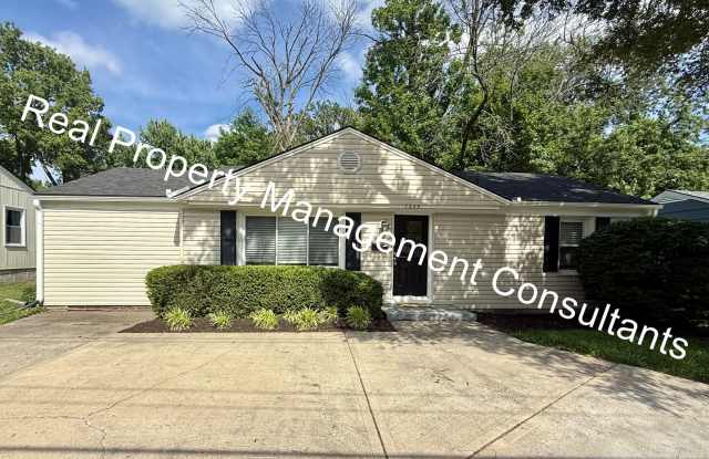 4 Bed 2 Bath Prairie Village ranch style home!