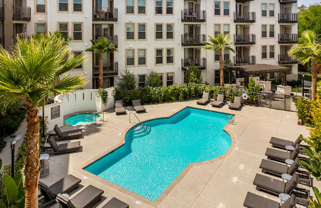 Photo of mResidences Redwood City