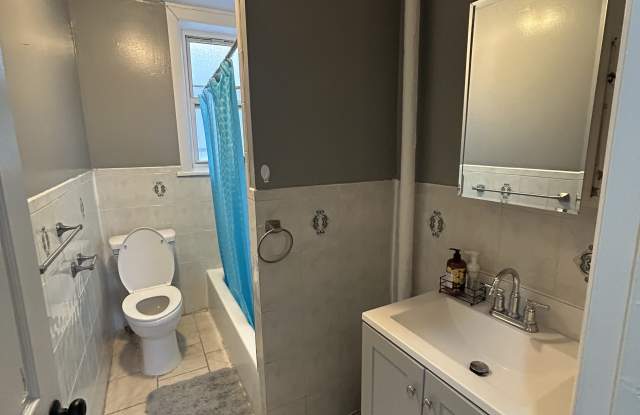 Photo of 90 Saint Andrews Place