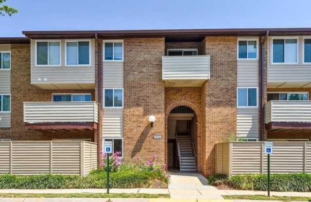 19315 Club House Rd