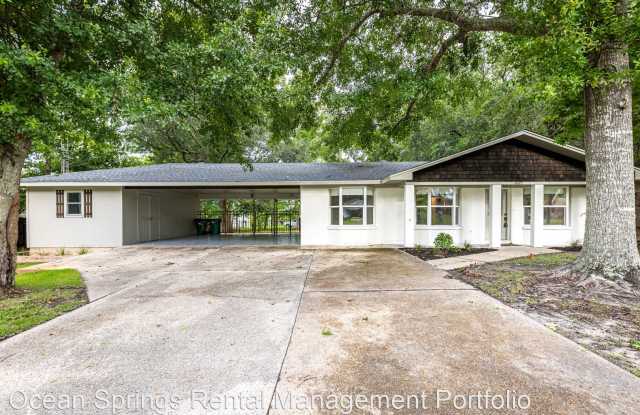 2625 N 5th
